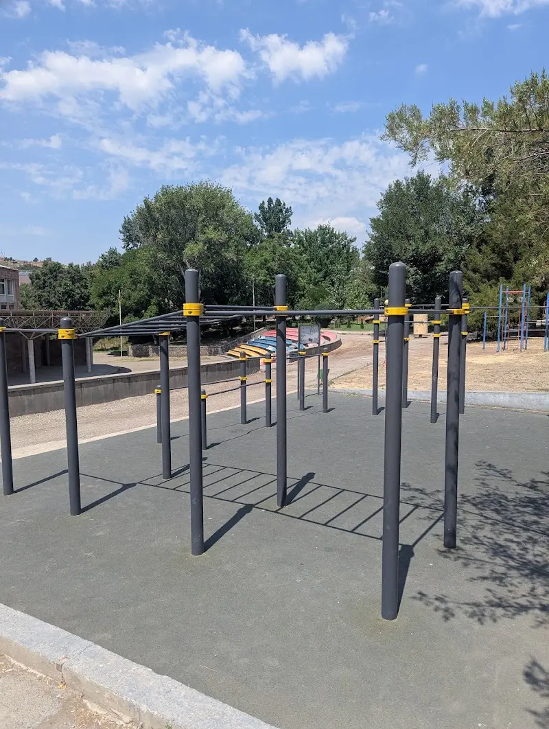 Outdoor Gym Calisthenics (Ехегнадзор)