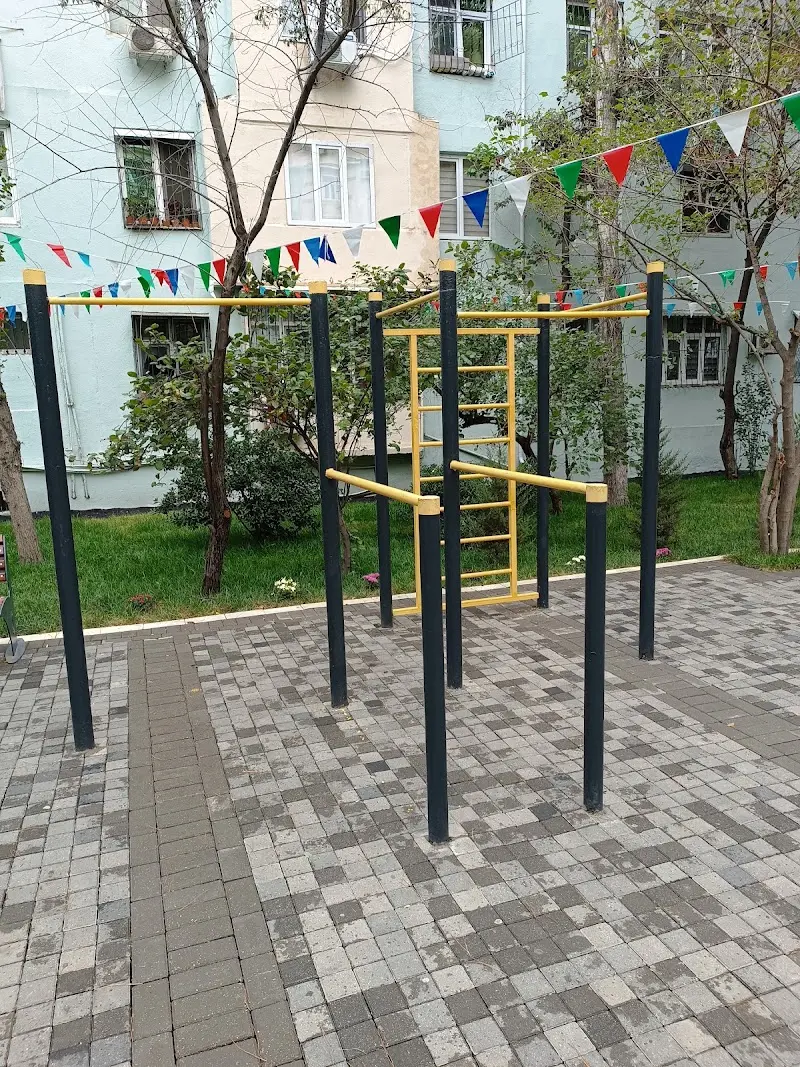 İdman meydançası 2