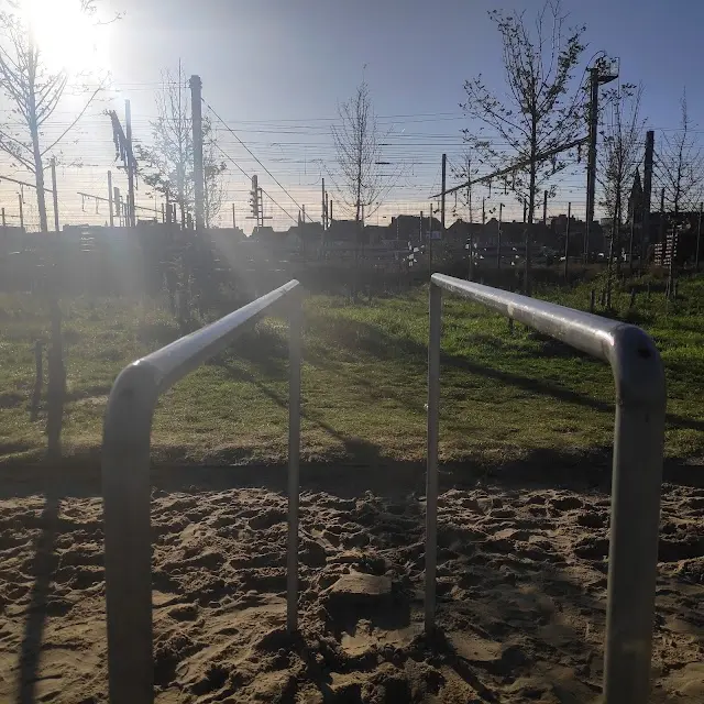 Calisthenics Equipment Park- Spoor Oost