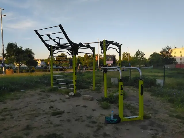 Спортна площадка