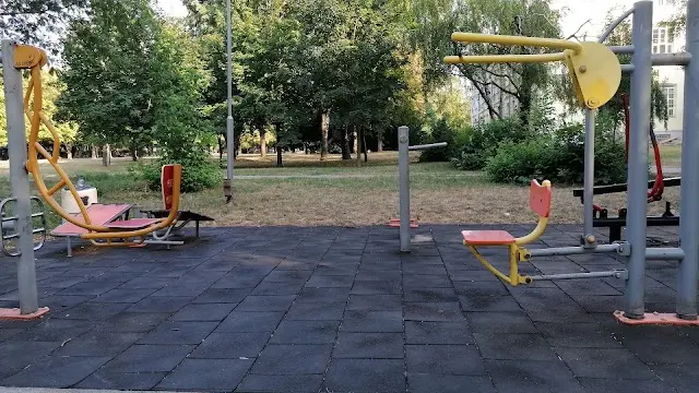 Спортна площадка
