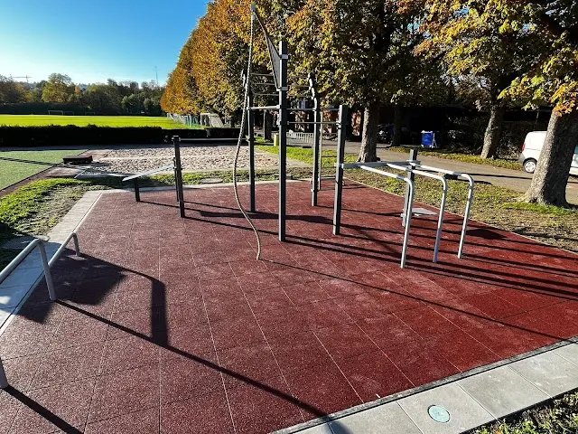 BARZFLEX Calisthenicspark Münchenstein -"St. Jakob Sportanlage"