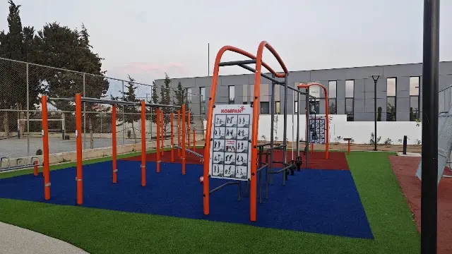 Calisthenics gym