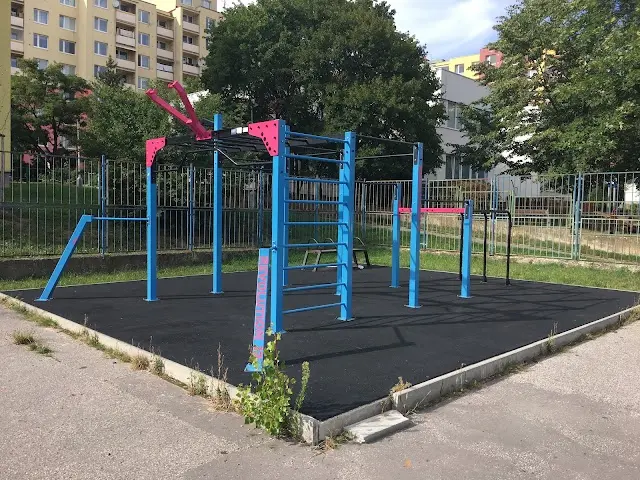 PARK RVL13 - venkovní Street Workout park