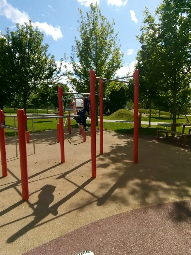 Workout hřiště