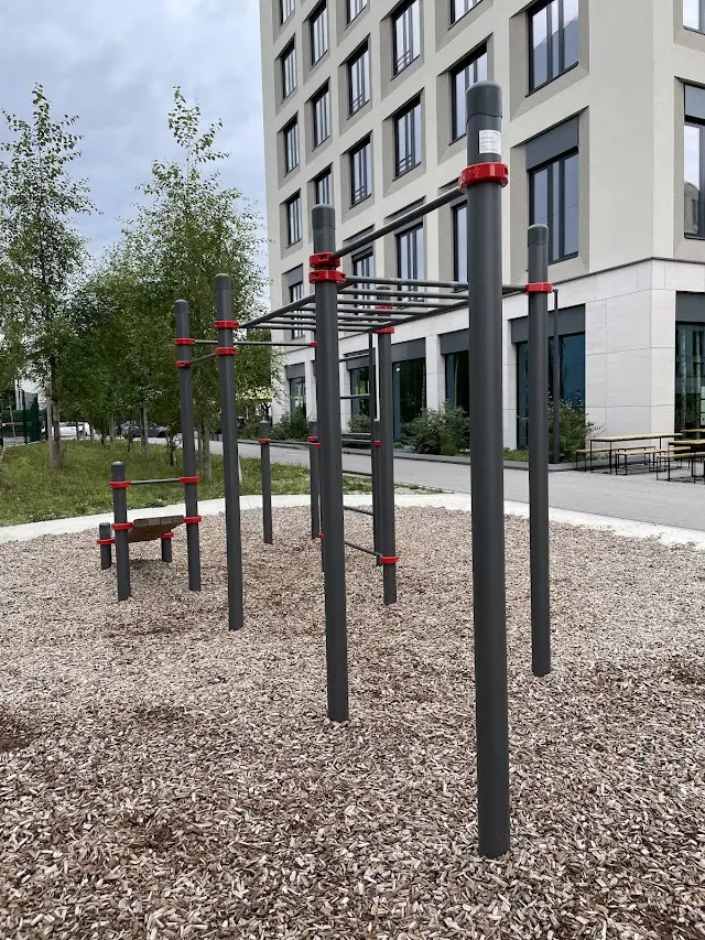 Street Workout Park - München - Calisthenics Gym Obersendling
