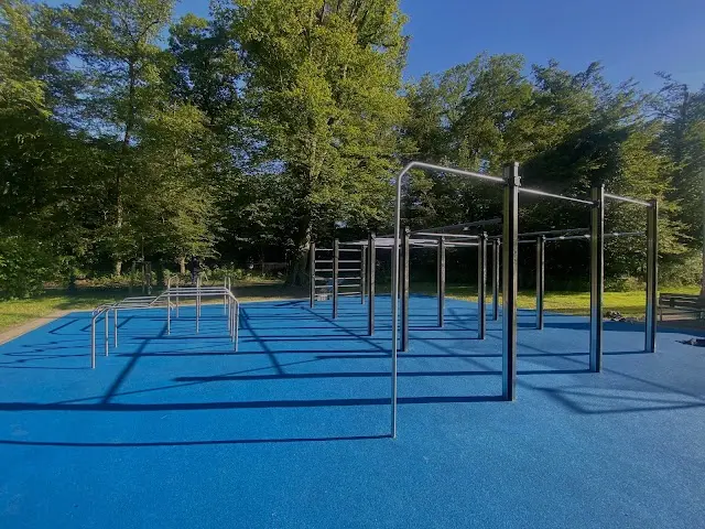 Hochschulsport KIT Calisthenics-Park