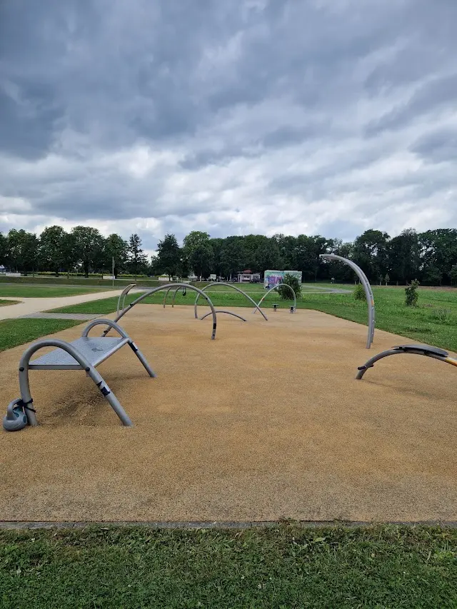 Outdoor Fitness Park Wiley