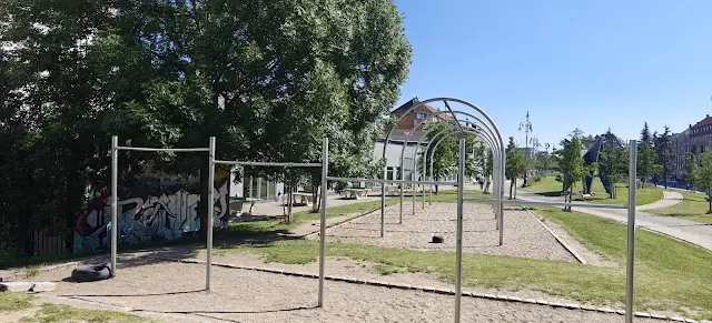 Street Workout /Rings /Exercise Park