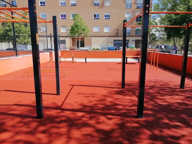 Parque de barras - Calistenia Ciudad del Aprendiz
