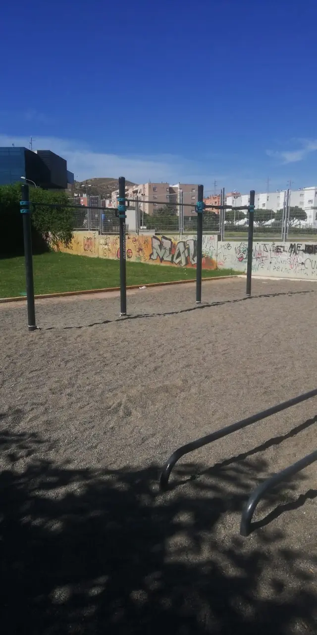 Parque Calistenia "One Piece"