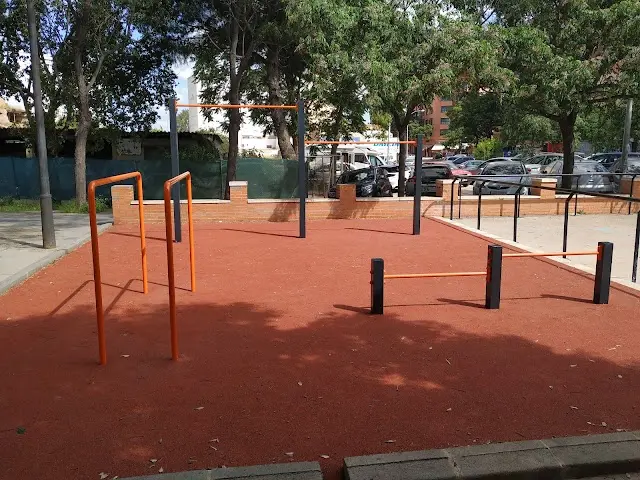 Parque de barras - calistenia "AN-TELM" ️