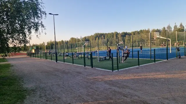 Tenniskentät Pukinmäen liikuntapuisto