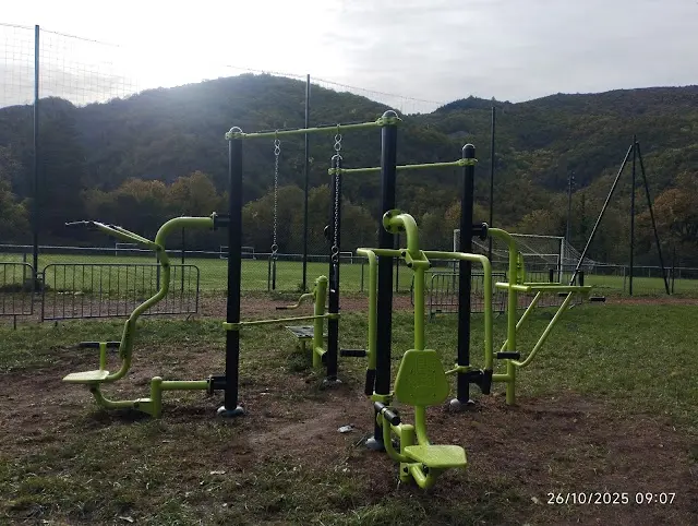 Aire de fitness extérieur