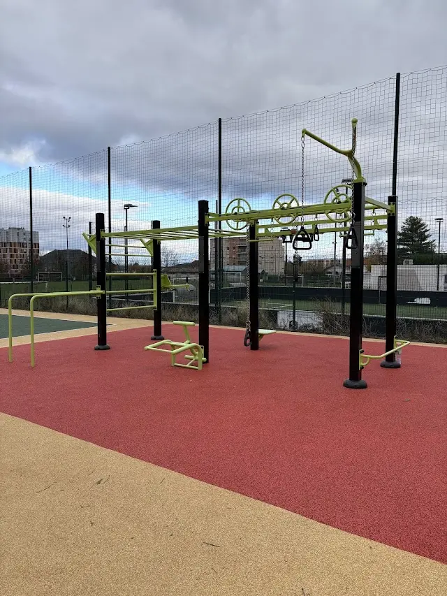 Terrain basket et street workout