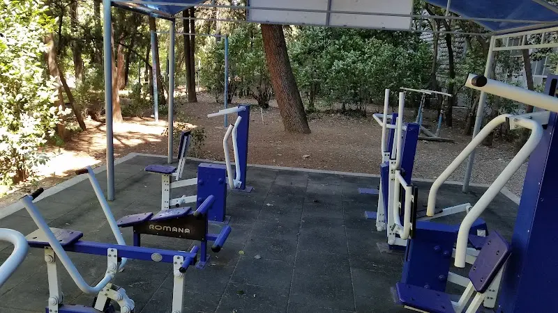 Outdoor Gym (улица Орде Дгебуадзе)