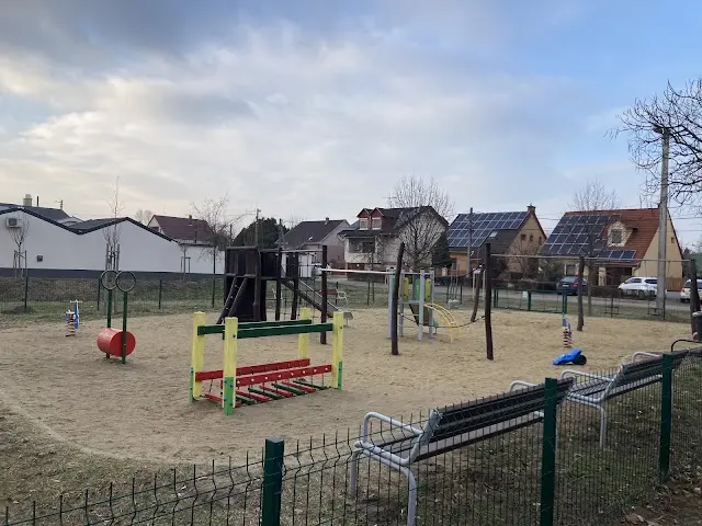 Játszótér és kondipark