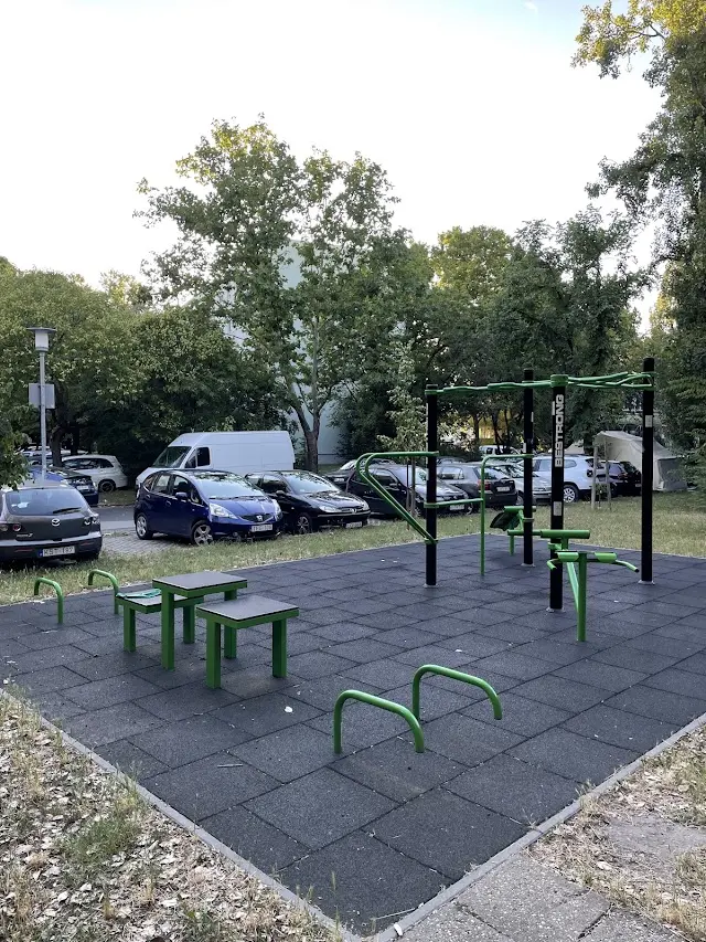 Kondipark / street workout