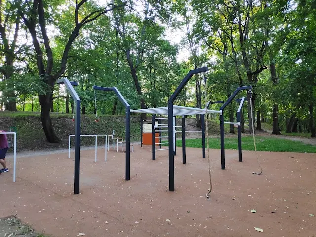Spordiväljak