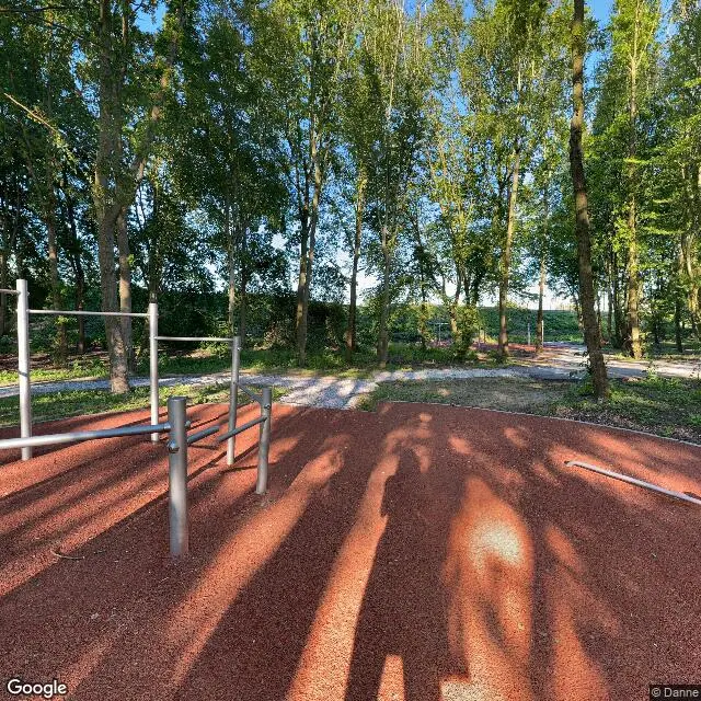 Street workout park (calisthenics)