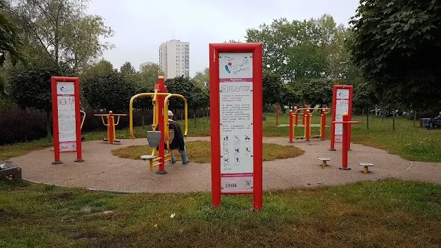 1. Siłownia Zewnętrzna METRO IMIELIN