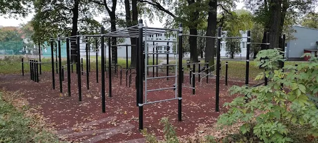 SIŁOWNIA ZEWNĘTRZNA Lo 11 | Street workout Wrocław