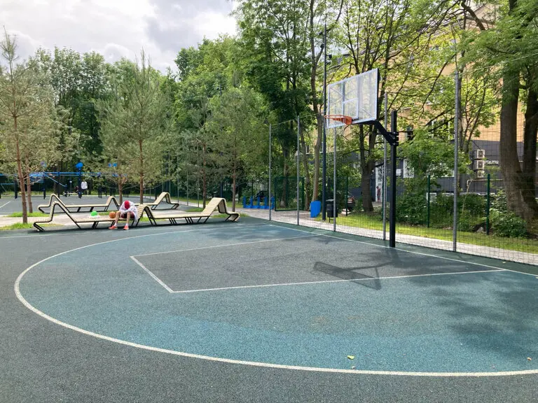 Многофункциональная спортплощадка