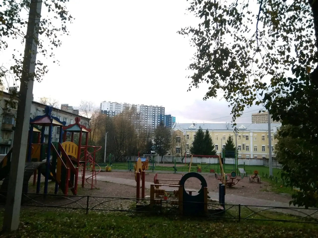 Спортивная площадка
