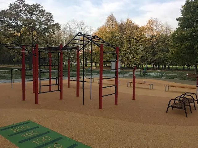 Streetworkout Šašovská